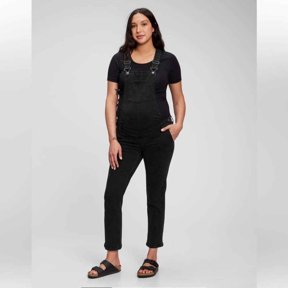GAP Maternity Denim Overalls in Black - size XS